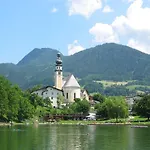 Alpstuga Bergchalet Rauchenhof
