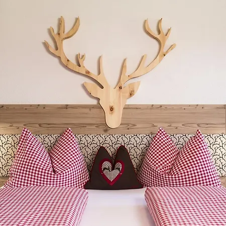 Bergchalet Rauchenhof * ريث ام الباختال