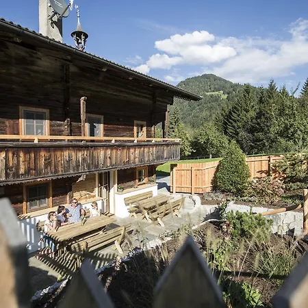 Bergchalet Rauchenhof شاليه *