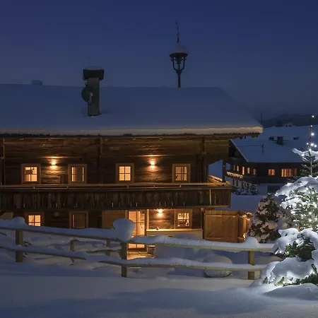 Bergchalet Rauchenhof * ريث ام الباختال
